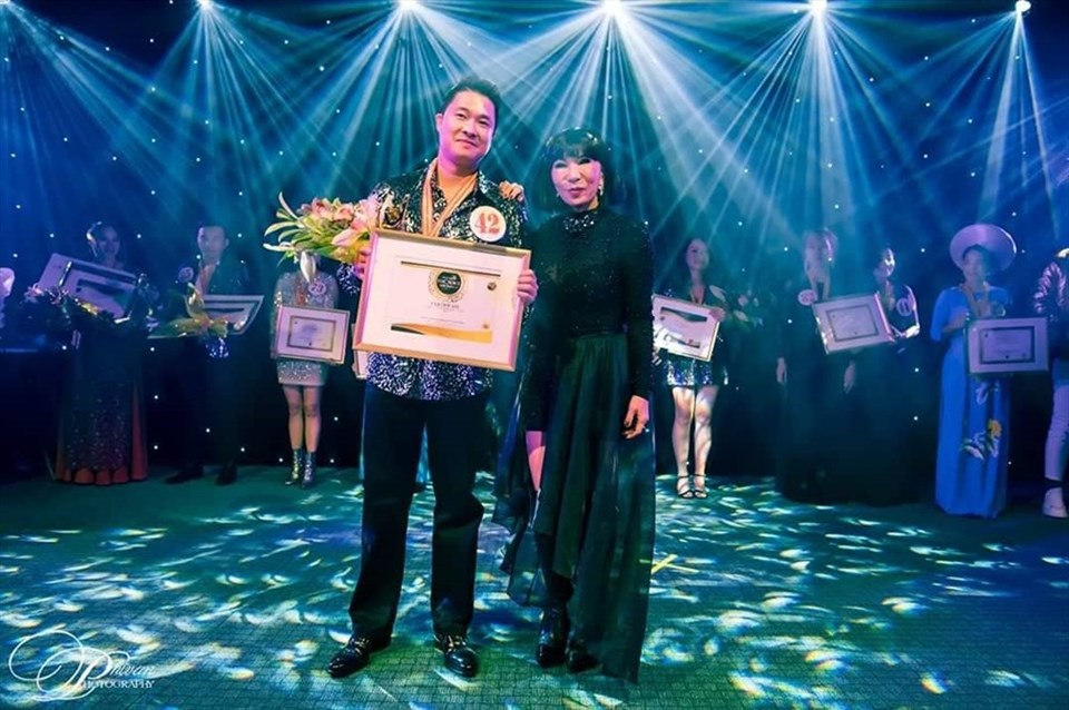 Tiến Thành - chàng trai từng làm tư vấn tài chính đoạt giải Á quân Vietnamese The Voice 2019. Ảnh: Phi Van Tiến Thành - chàng trai từng làm tư vấn tài chính đoạt giải Á quân Vietnamese The Voice 2019. Ảnh: Phi Van