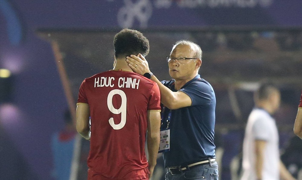 Với thầy Park, U22 Việt Nam tràn đầy cơ hội vô địch SEA Games 30. Ảnh: D.P