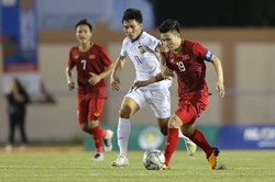 Quang Hải ra sân tập luyện, U22 Việt Nam sẵn sàng đọ sức U22 Campuchia