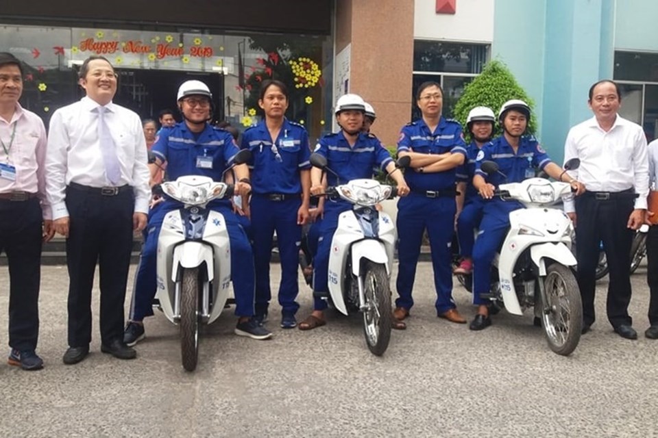 Mô hình xe cấp cứu hai bánh tại TPHCM Mô hình xe cấp cứu hai bánh tại TPHCM