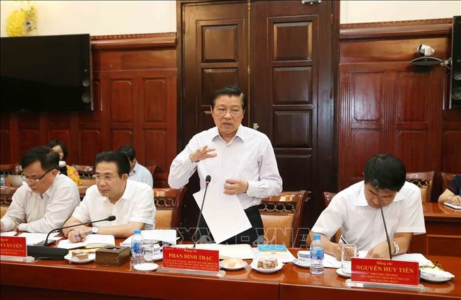 Ông Phan Đình Trạc phát biểu tại buổi làm việc. Ảnh: Phương Hoa/TTXVN