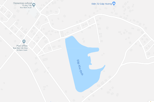 Đập nước nơi 2 cháu bé đi câu cá rồi bị nạn. Ảnh: Google maps.