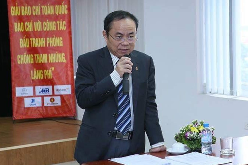 TS Trần Bá Dung.