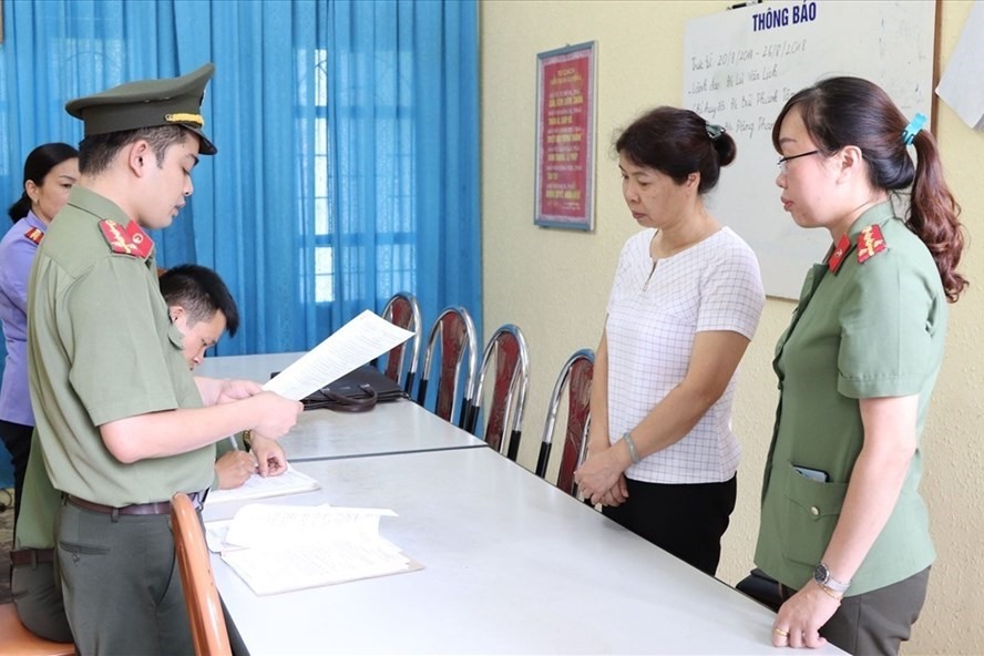 Hiện tại mới chỉ có cán bộ thực hiện việc nâng điểm thi bị khởi tố, xử lý. Ảnh: Công an cung cấp