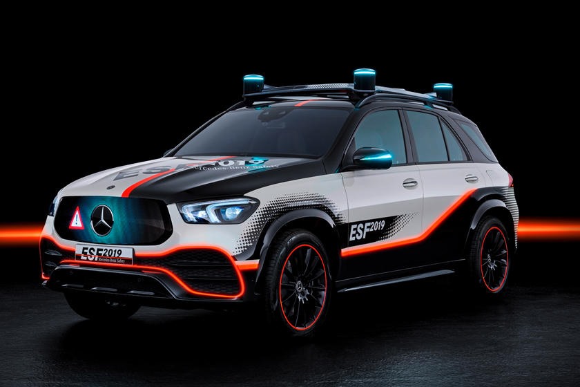 Mẫu ESF 2019 này được thiết kế trên nền tảng chiếc