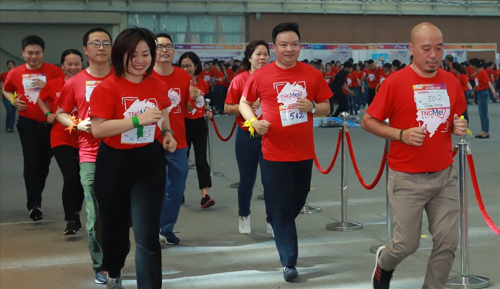 Tổ chức chạy vì ước mơ. Ảnh: TNR