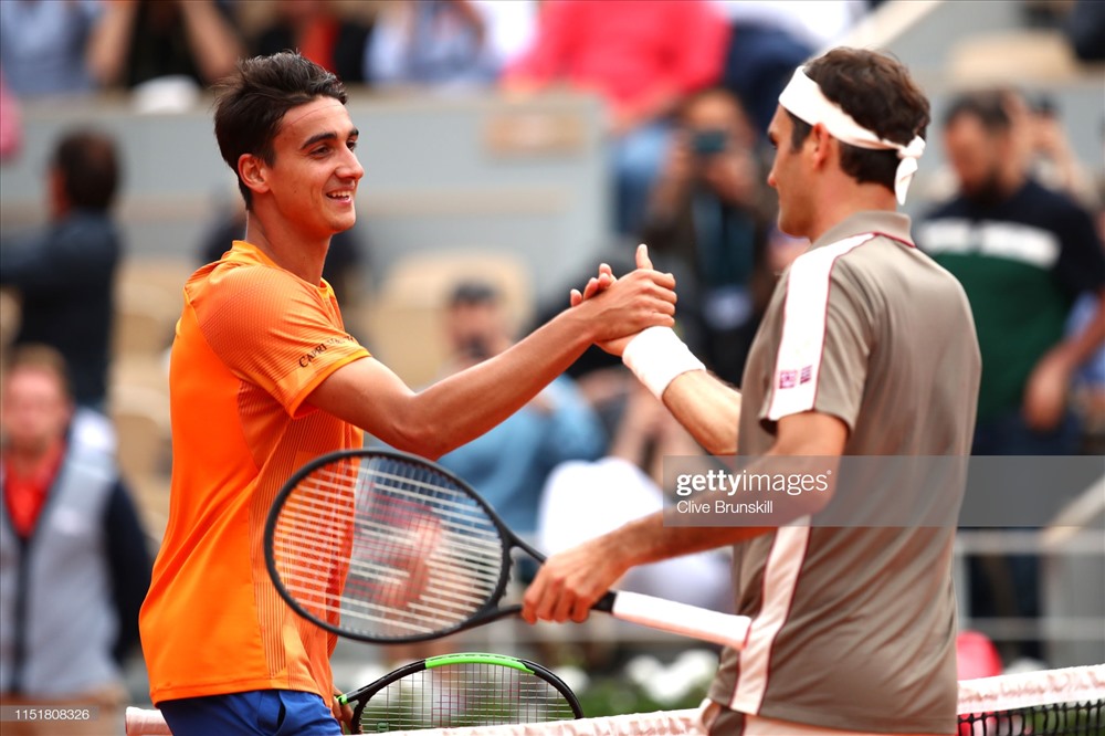 Federer thắng nhẹ trong ngày tái xuất. Ảnh: Getty.
