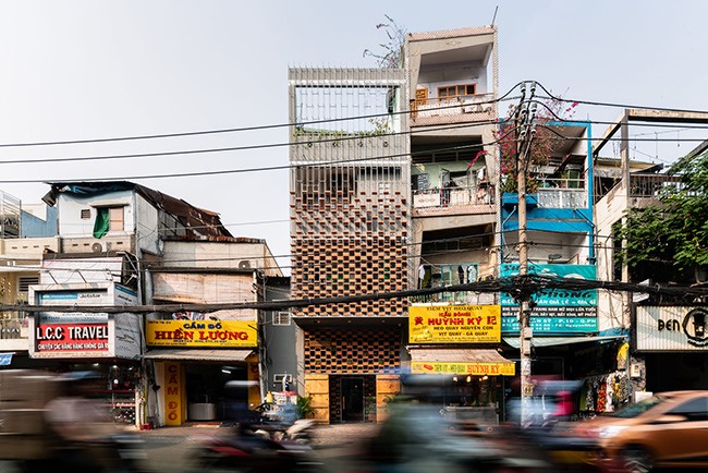 Công trình được tạp chí kiến trúc nổi tiếng Archdaily tôn vinh là ngôi nhà mang phong cách độc đáo nhất Đông Nam Á