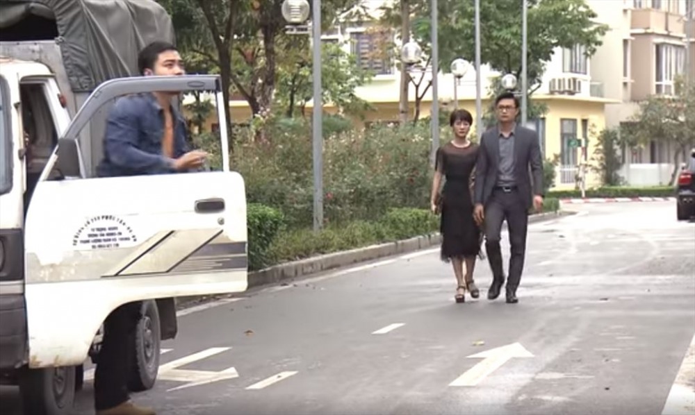Khải tìm đến nhà Thành. Ảnh cắt từ clip