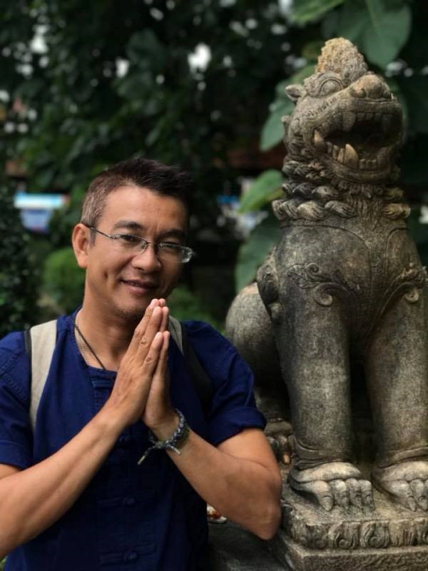 Thầy giáo Nguyễn Viết Đăng Du