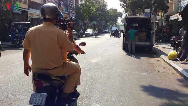 CSGT ghi hình để xử phạt nguội phương tiện vi phạm