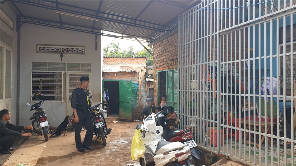 Hàng chục đối tượng mua bán, tàng trữ ma túy bị bắt giữ tại 5 tụ điểm trên.