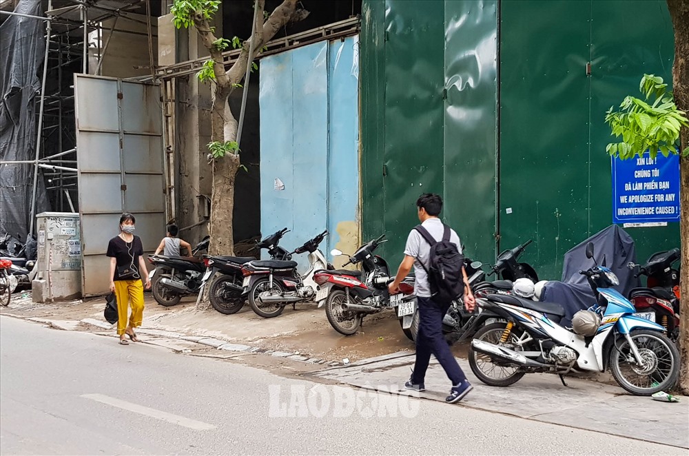 Liên quan đến vấn đề này, Chủ tịch UBND TP Hà Nội Nguyễn Đức Chung, quận Hoàn Kiếm đã có chỉ đạo xử lý kiên quyết dứt điểm.