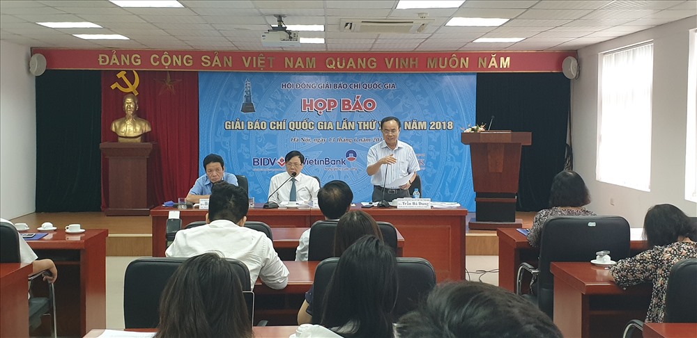 Ông Trần Bá Dung thông tin về việc xác minh đơn nạc danh.