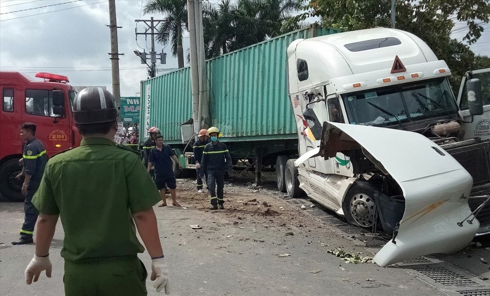 Thông tin từ cục Cục Đăng kiểm Việt Nam cho biết xe container còn hạn kiểm định.