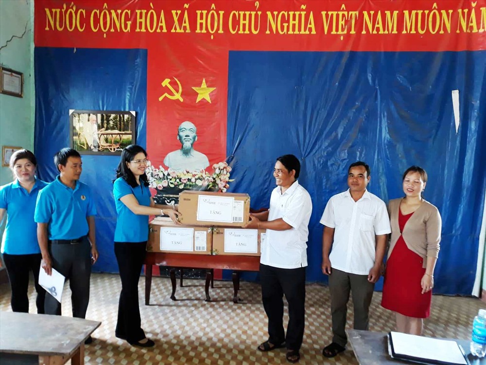 Chăm lo tốt hơn đời sống vật chất và tinh thần cho CNLĐ là chương trình thường xuyên của LĐLĐ tỉnh Gia Lai. Ảnh T.H