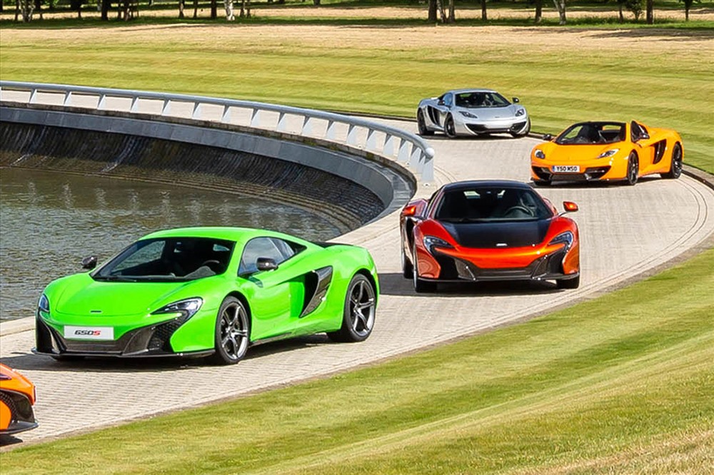 Tất cả đều là những sản phẩm tinh túy nhất của hãng McLarens. Ảnh: Carbuzz