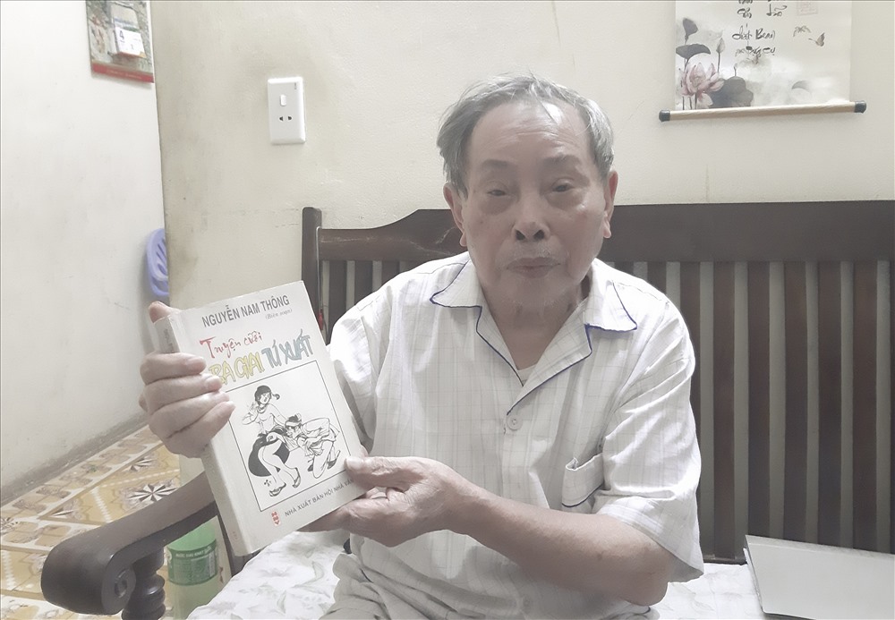 Ông Vũ Văn Luân (SN 1933, tổ 10, người làng Hồ Khẩu – nguyên là thầy giáo dạy văn học, có điều kiện nghiên cứu về nhân vật Ba Giai – Tú Xuất). Ảnh Trần Vương