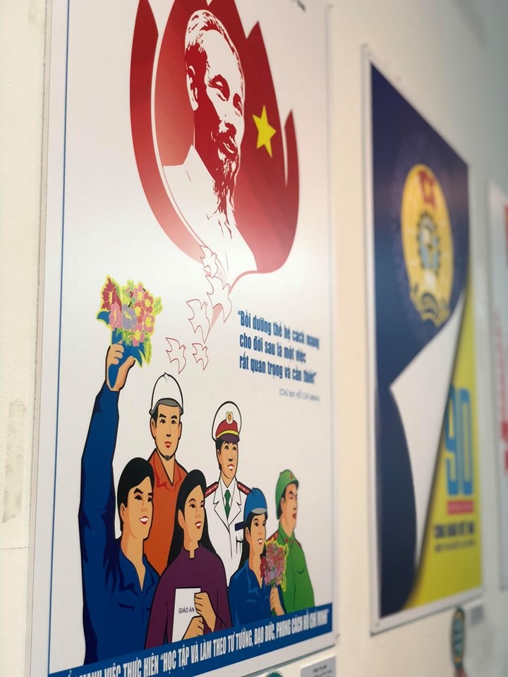 Một số bức tranh được trưng bày trong buổi lễ hôm nay. Ảnh: P.V