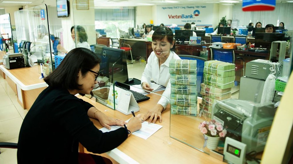 Thời hạn chót đang đến gần, một số ngân hàng đang nỗ lực để đạt được chuẩn Basel II. Ảnh VTB