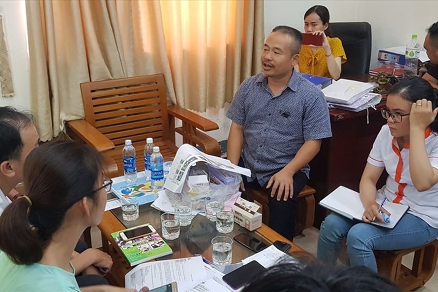 Đại diện Cty An Thạnh tại buổi làm việc với BQL ATTP TP Đà Nẵng. ảnh: TT