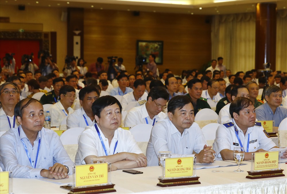 Lãnh đạo các cơ quan ban ngành tham dự hội nghị. Ảnh: T.A.
