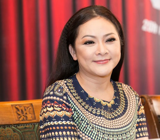 Trấn Thành cho biết căn bệnh mất ngủ đã ảnh hưởng tới giọng hát của Như Quỳnh. Ảnh: KTDT.