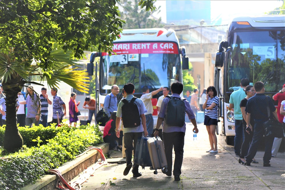 Cán bộ coi thi trường ĐH Sài Gòn. Ảnh: A.N