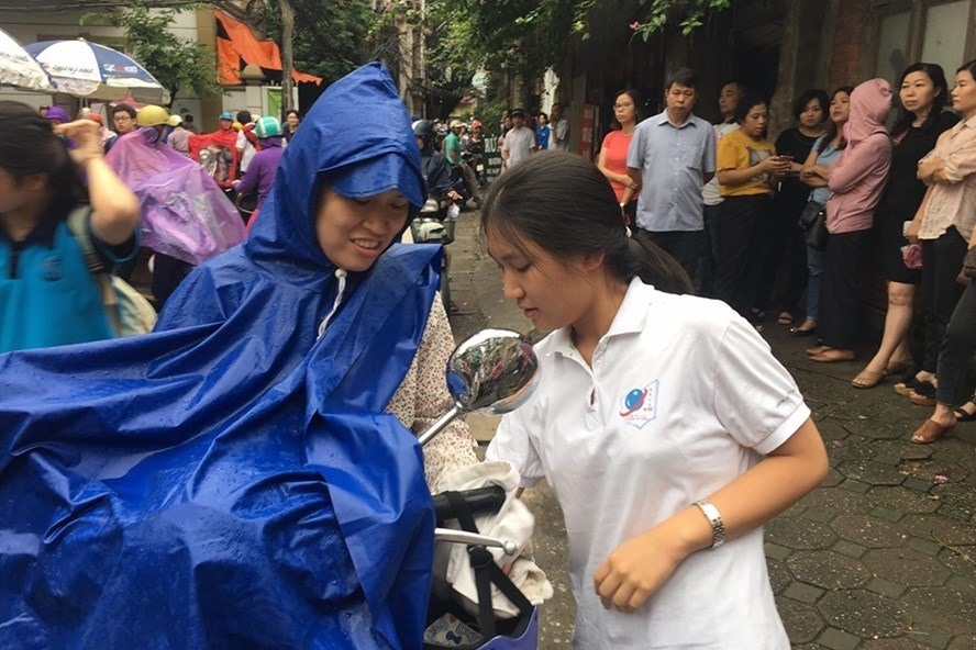 Mưa có thể xuất hiện vào sáng sớm trong ngày thi THPT Quốc gia năm 2019. Ảnh: Thảo Anh.