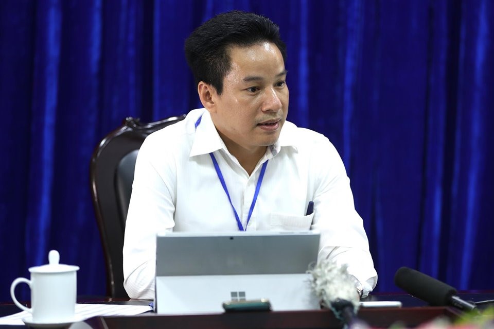 Ông Bình trả lời PV Lao Động. Ảnh: Sơn Tùng.