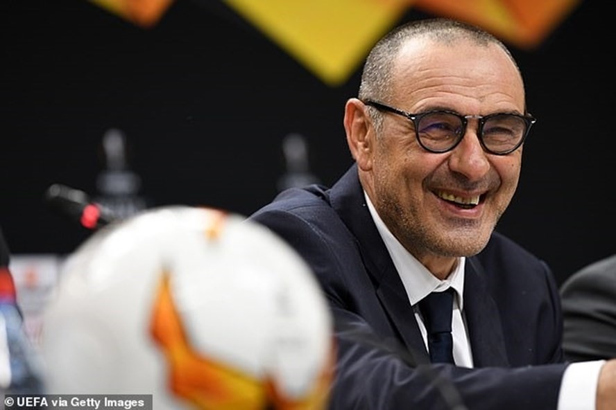 HLV Maurizio Sarri sẽ “mở khóa” cho Ronaldo. Ảnh: Getty