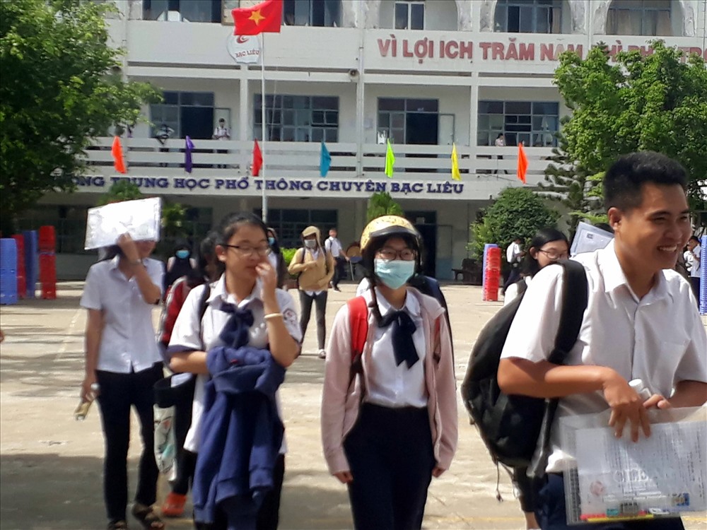 Nhiều thí sinh cho rằng đề thi Ngữ văn lạ, hay nhưng khó đạt điểm cao (ảnh Nhật Hồ)