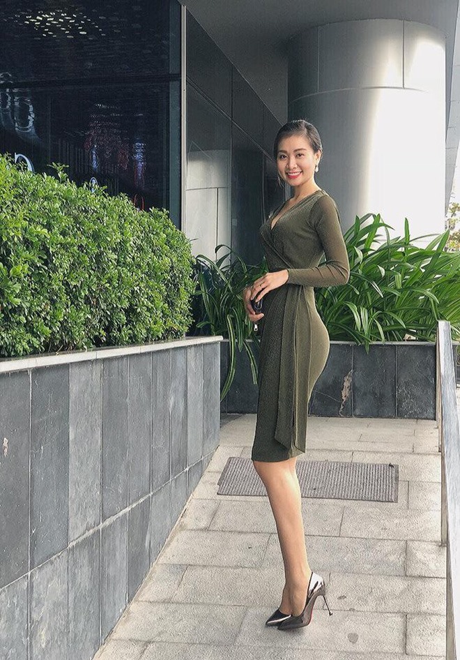 Hà Phương sở hữu vẻ ngoài rạng rỡ, xinh đẹp. Ảnh: FBNV.