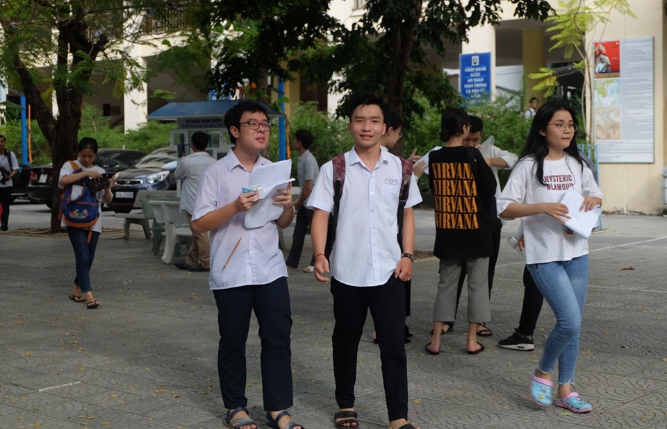 Thí sinh dự thi tại Đà Nẵng, ảnh: Hoàng Vinh