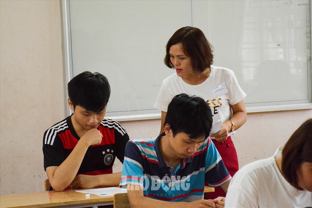 Kỳ thi THPT quốc gia năm nay, Hòa Bình có 8.993 thí sinh đăng ký dự thi với 37 điểm thi, 393 phòng thi. Ảnh: Phan Anh