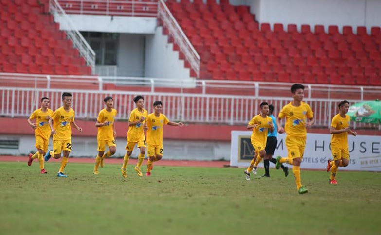 Niềm vui của các cầu thủ trẻ U15 Thanh Hóa. Ảnh: T.N