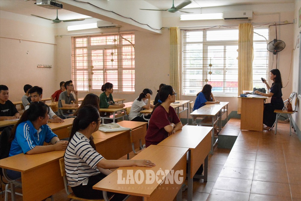 Kỳ thi THPT 2019, toàn tỉnh Hòa Bình có tổng số 8.893 thí sinh dự thi, với 37 điểm thi.