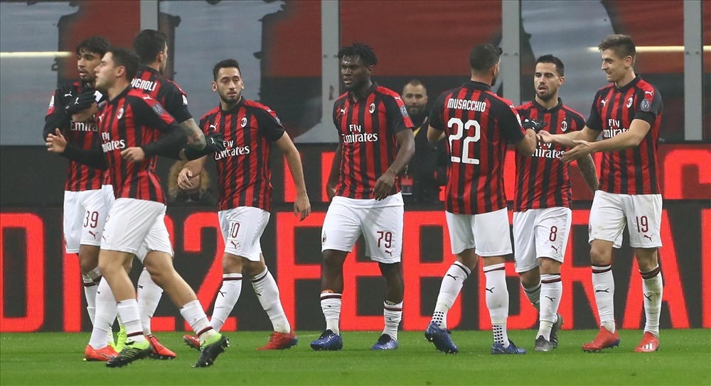Milan đã bỏ cuộc. Ảnh: Sempre Milan.
