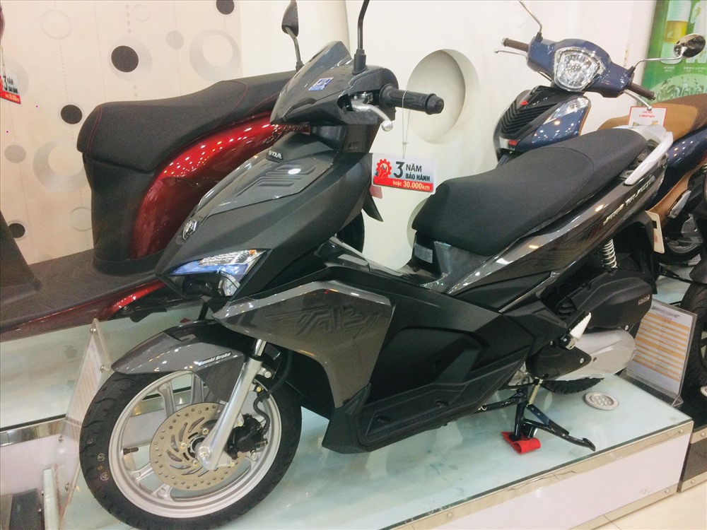Kiểu dánh thời trang, nhỏ gọn. Ảnh: Long Du