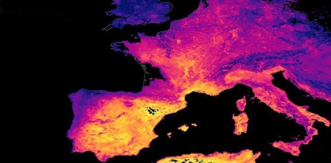 Nhiệt độ cao kỷ lục được ghi nhận tại Pháp: 45,9 độ C. Ảnh: NASA.