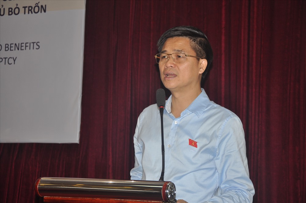 Ông Ngọ Duy Hiểu, Phó Chủ tịch Tổng LĐLĐVN  phát biểu tại Hội thảo.