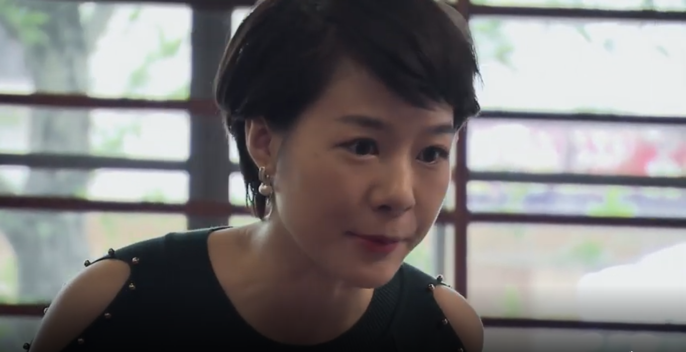 Vợ Thành đã vô cùng nổi giận.