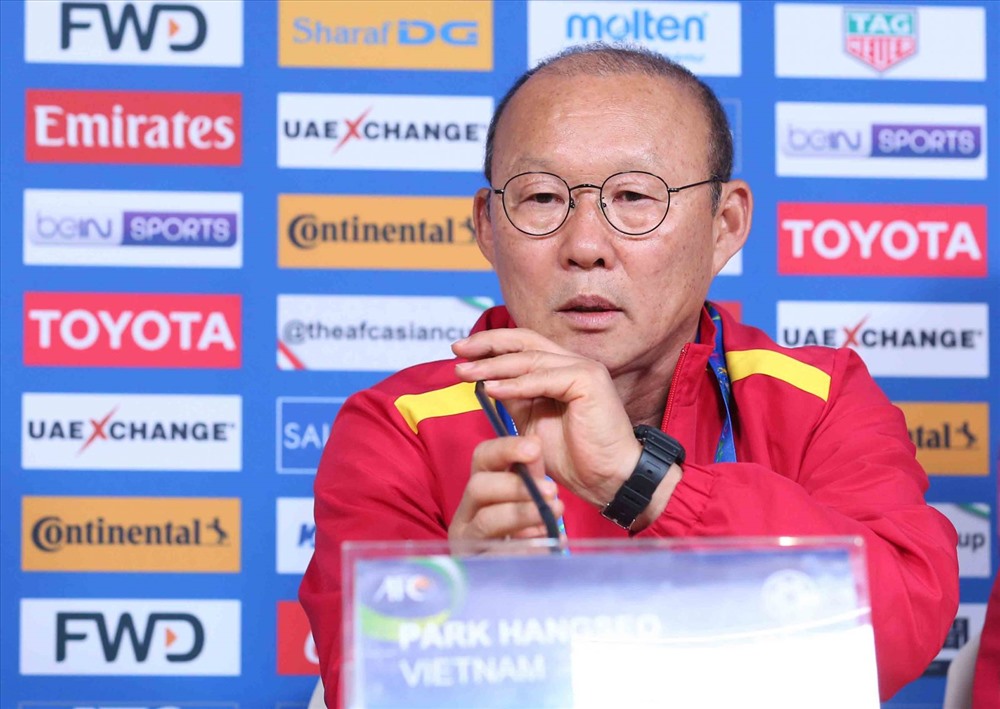 Theo HLV Park Hang-seo, người Thái muốn đánh bại ĐT Việt Nam để khẳng định họ mới là số 1 Đông Nam Á. Ảnh: Hữu Phạm