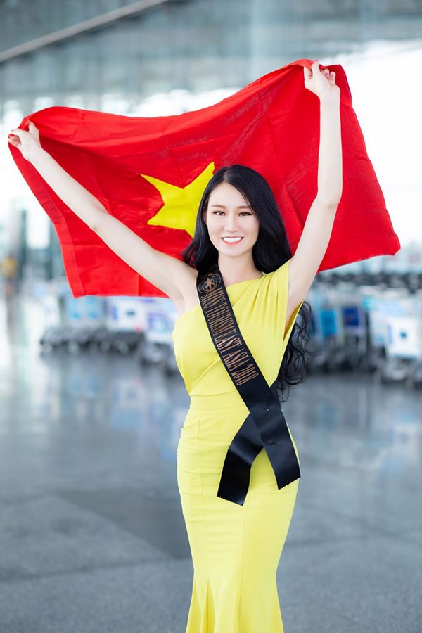Phạm Lan Anh lọt top 4 Hoa hậu Du lịch thế giới 2019