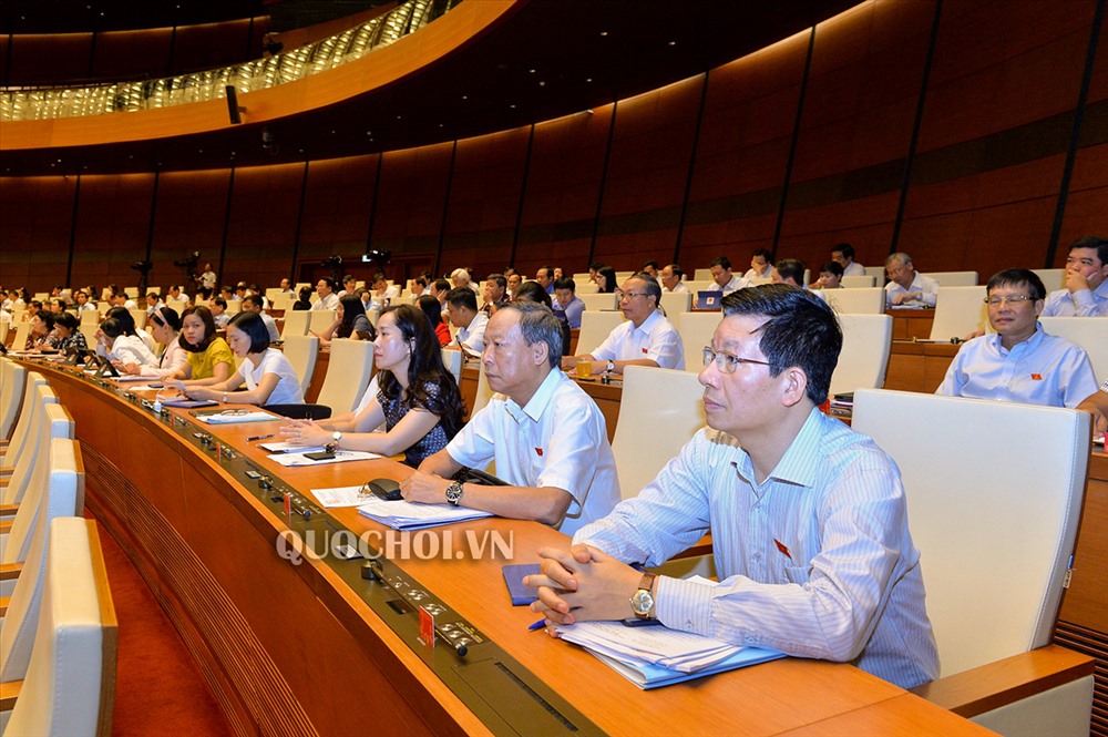 Tuần làm việc cuối, các đại biểu quốc hội sẽ thông qua các Luật, Nghị quyết quan trọng. Ảnh Quoc hoi