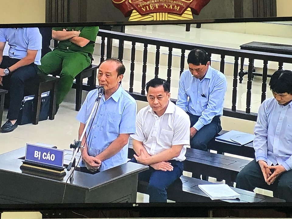 Bị cáo Nguyễn Hữu Bách.