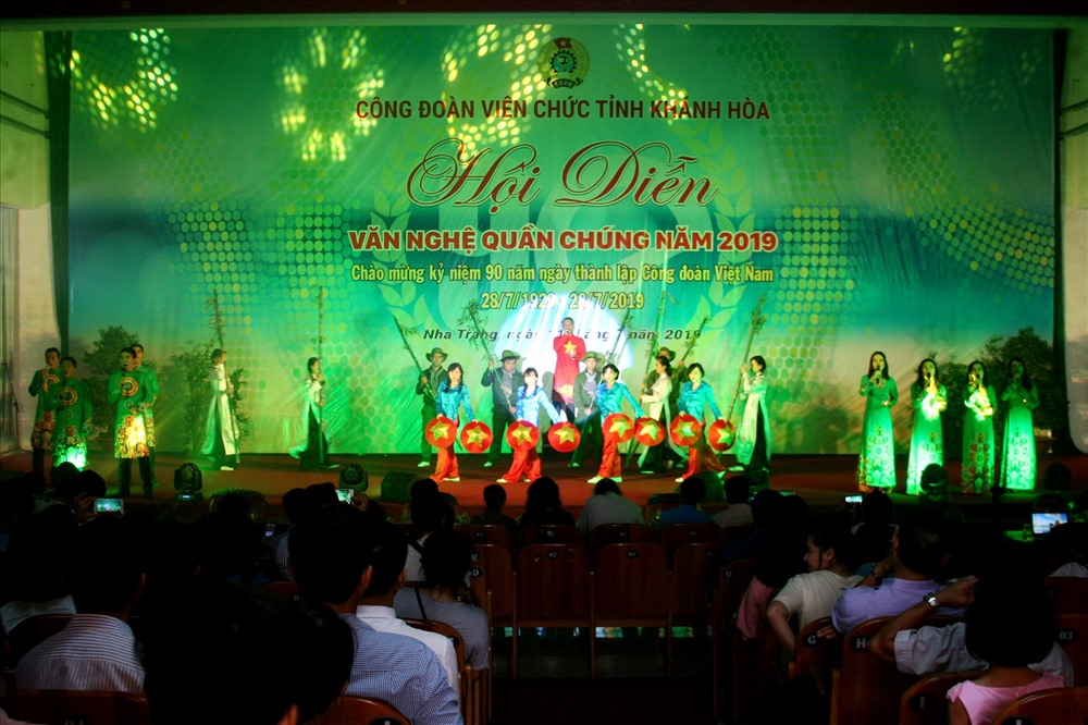Hội diễn vứi nhiều phần thi được đầu tư công phu, để lại nhiều cảm xúc cho khán giả. Ảnh: P.L