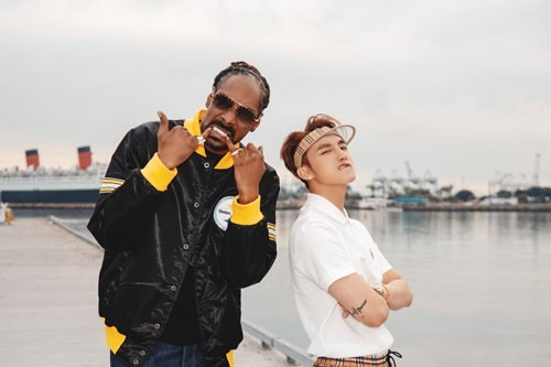 Sự kết hợp của Sơn Tùng MTP và nam rapper giàu nhất thế giới Snop Dog khiến nhiều người tin tưởng vào sự vươn xa của âm nhạc Việt Nam. Ảnh: NVCC.