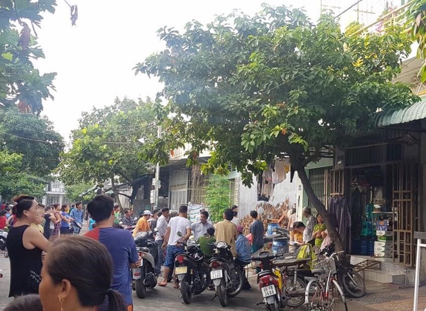 Khu vực hiện trường vụ phát hiện người phụ nữ tử vong trong phòng trọ khóa ngoài.