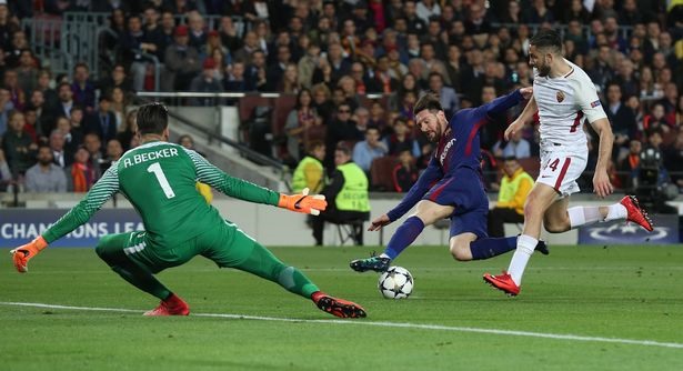 Messi rất hay thất bại trước Alisson. Ảnh: Mirror.